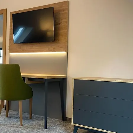 Puchaczowka Sienna (Klodzko)