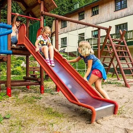 Konukevi Puchaczowka 3*